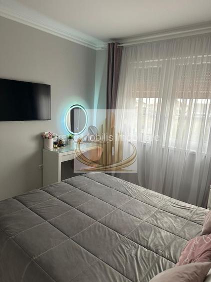 Casa in stil mediteranean, ultrafinisată 5 camere, 3 bai + curte.