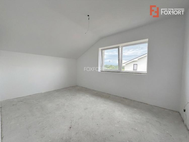 Duplex la cheie cu 3 camere, toate utilitatile - in Mosnita Veche - 9