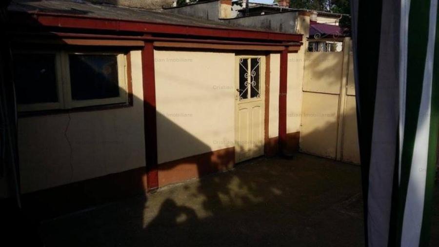 Vila P+1 -2 corpuri pretabila 2 FAMILII zona Centrala(C Galati-Independentei) 21