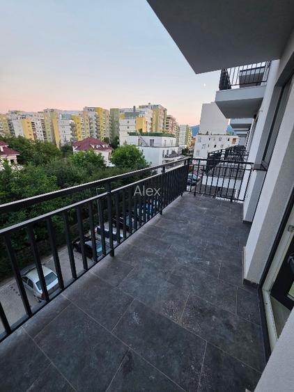 Apartament 3 camere | Ozone Residence | 78,7mp | Parcare | Boxă 7,48mp - 12