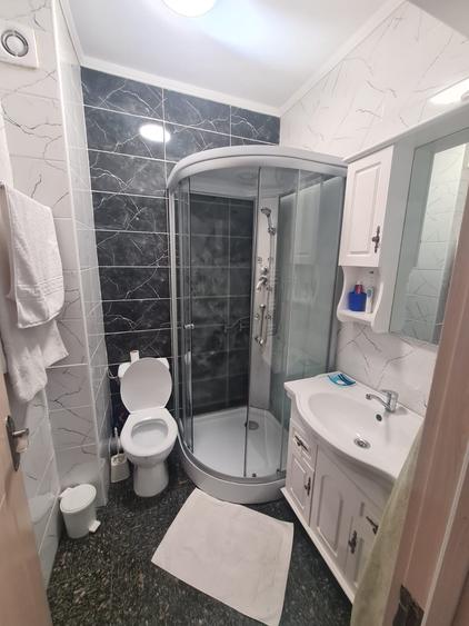 Mamaia zona Vega 3 camere 165000 euro