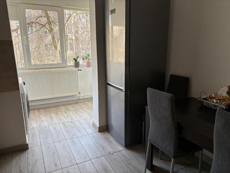 Inchiz apartament 3 camere | Crangasi