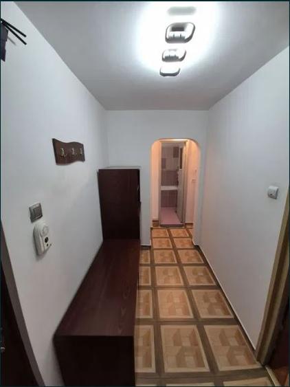 RAHOVA STR  TULCEA  AP 2 CAM BLOC REABILITAT