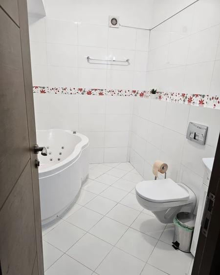 Apartament de 2 camere, decomandat, 65mp + terasa, zona Buna Ziua