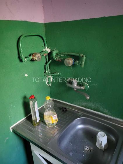 Vanzare-garsoniera cf 2-Dr Taberei-Brasov-3/10-libera-termopan-de renovat-38500E - 5