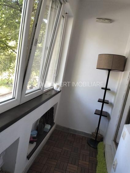 Apartament  de inchiriat 2 camere  langa metrou  1 Decembrie 1918 - 36