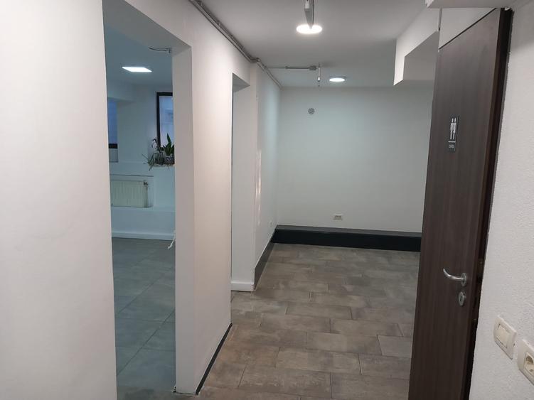 Spatiu central SAD in vila