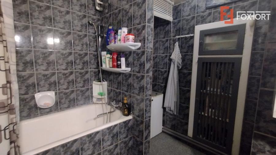 COMISION 0% Apartament 4 camere, Zona Centrala - Boxa si pivnita la subsol