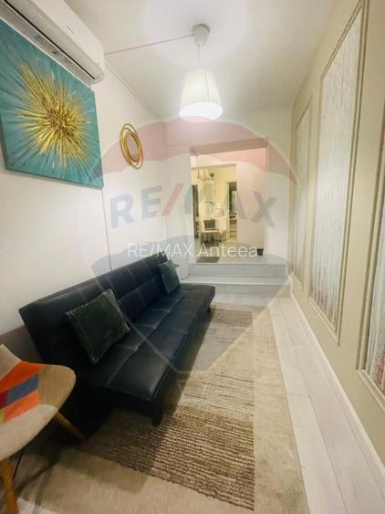 Apartament cu 2 camere de vânzare în zona Centrul Istoric - 3