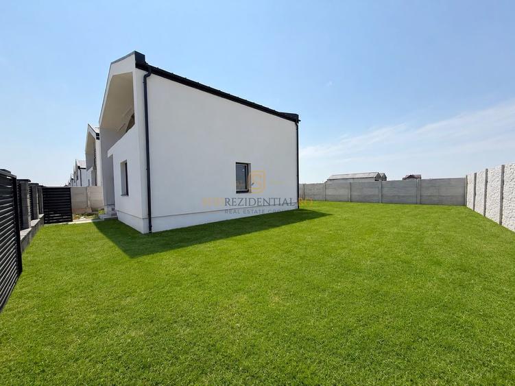 Vila Individuala / 4 Camere / 2 Bai / Panouri Solare-Rate Dezvoltator