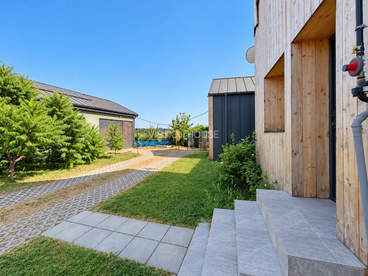 Acasa in natura | Vila contemporana cu autonomie si confort perfect