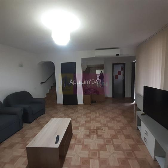 Două vile tip duplex de închiriat - zona Antiaeriană - 8