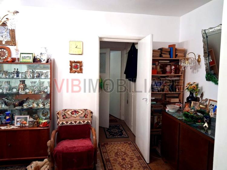 2 Camere la 5 minute de metrou Bucur Obor !