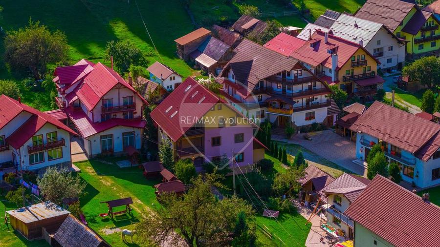 Vila de vanzare in Moeciu de Sus | Teren 4780mp | Comision 0% - 2