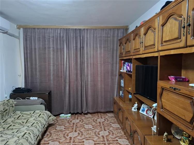 Apartament 2 camere parter, cu extindere, parcare