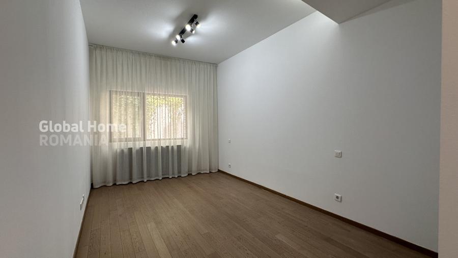 Duplex 4 Cam | 196 MP + Terasa + Parcare