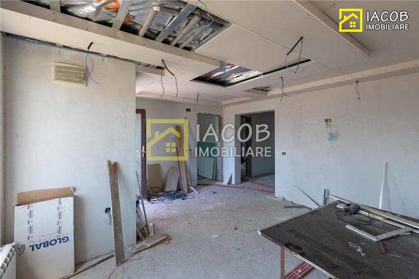 Casa la gri si teren 1070 mp, loc Dumbrava(Itesti), jud Bacau