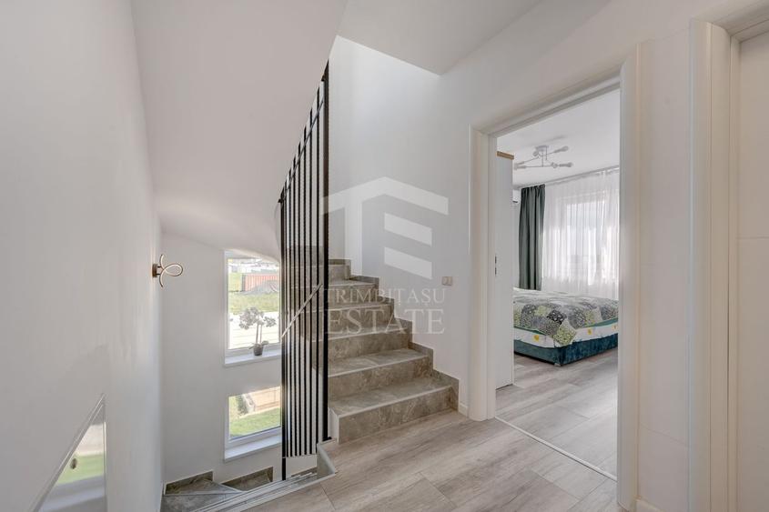 CASA SMART+PISCINA+GARAJ+Zona BARBEQUE! str. Fortului Domnești