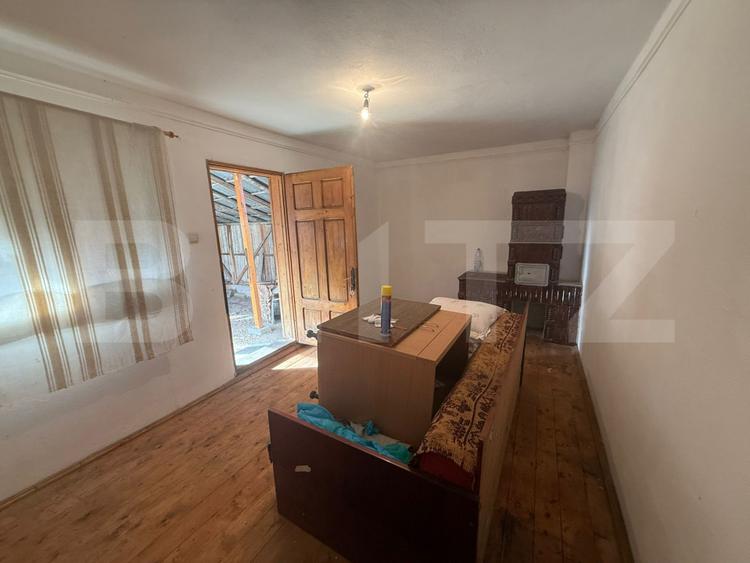 Casa de vanzare, Malu cu Flori