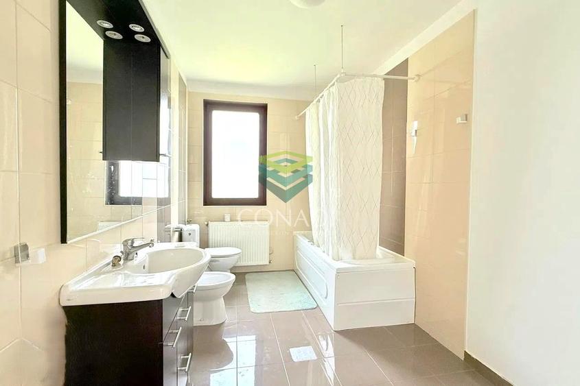 Zona Pipera, vila cu 5 camere de vanzare, 310 mp construiti