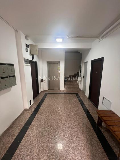 APARTAMENT 3 CAMERE DE VANZARE PARTER CU TERASA