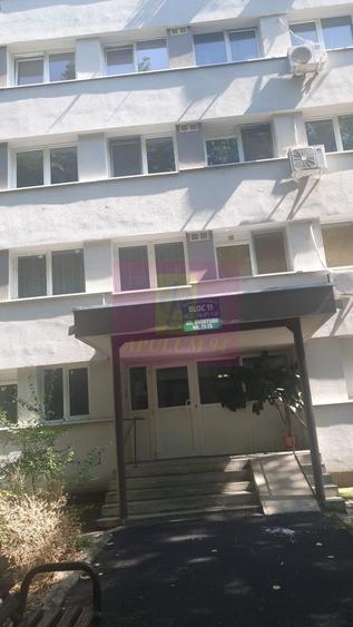 Ap 3 camere , Uverturii, metrou Lujerului - pret imbatabil