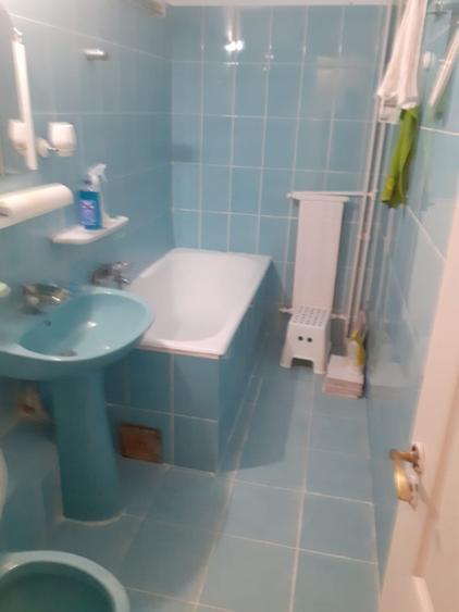 Garsoniera de inchiriat zona Vitan Mall metrou Mihai Bravu