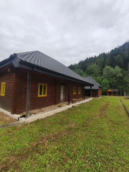 Casa de vacanta , zona Soarecului , Marginea