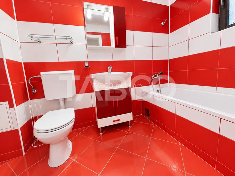 Casa individuala la prima inchiriere 4 camere terasa curte Sura Mica