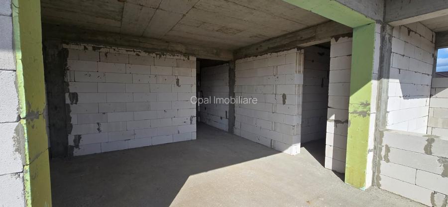 Valu lui Traian - casa P + 1, 6 camere, 336 mp s.u., 450 mp teren - 12