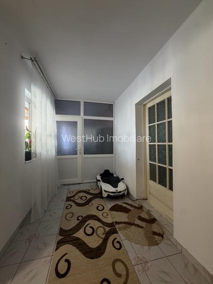 Casa individuala 5 camere, 173mp utili, 1159mp teren in Utvin