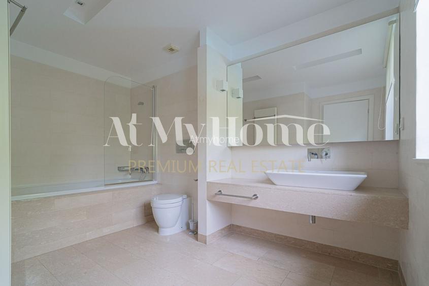 VILA SPATIOASA //PISCINA//10 CAMERE/OXFORD GARDENS/PIPERA/SCOALA AMERICANA - 24