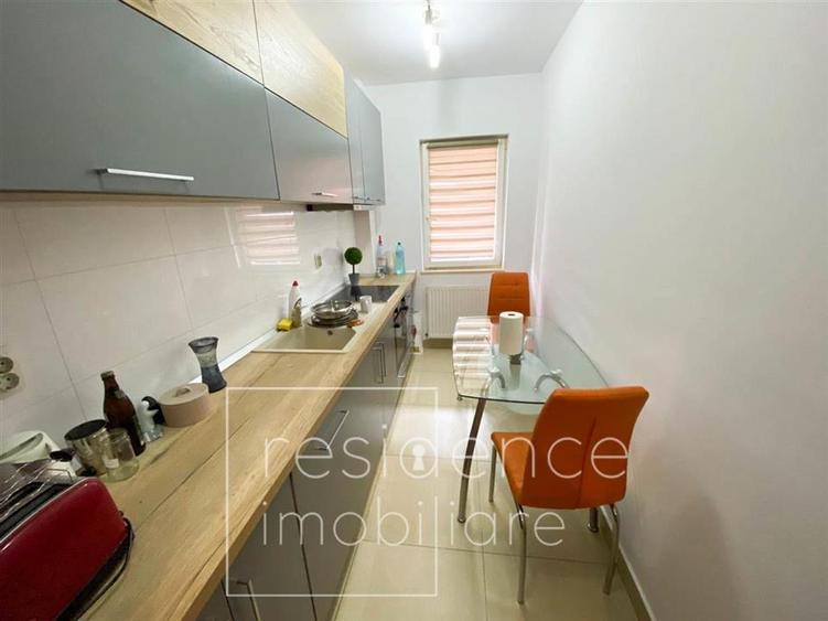 Apartament 2 camere decomandate , Buna Ziua , zona Bonjour + Garaj