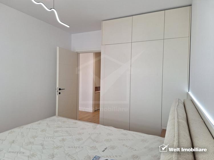 Apartament 3 camere, central Floresti