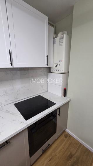 Închiriez apartament 3 camere în bloc nou - 4