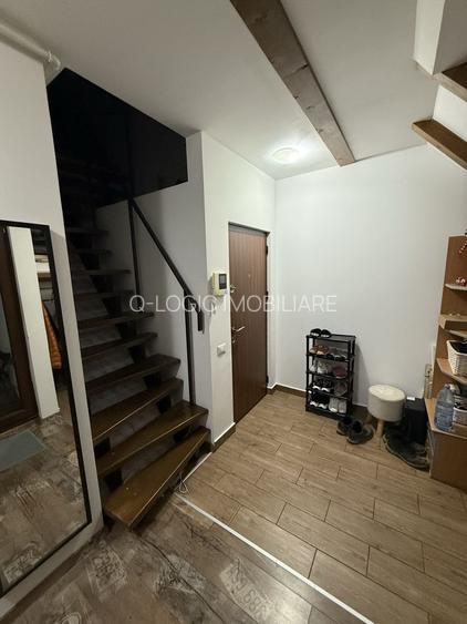 Apartament 3 camere mansarda pe 2 niveluri zona Coresi - 10