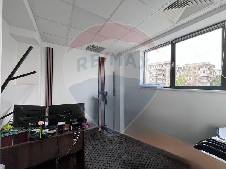 Birou modern de închiriat | Timpuri Noi | 140 mp