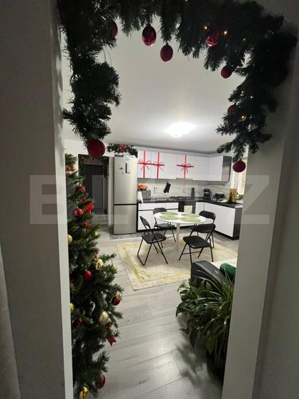 Apartament renovat, decomandat, 2 camere, zona Micro 3