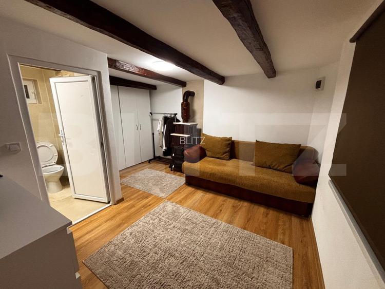 Casă de vânzare în Henig – proprietate cu teren generos de 2.800 mp - 3