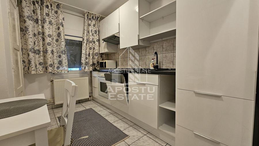 Apartament 2 camere Cal.Romanilor.Din 01.08 - 8