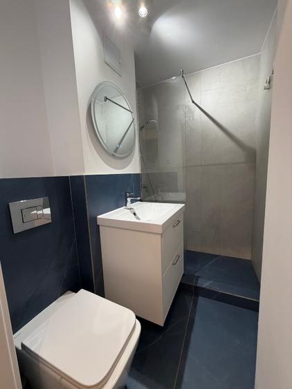 Super Oferta!! Apartament 2 camere Piata Victoriei ,decomandat, central