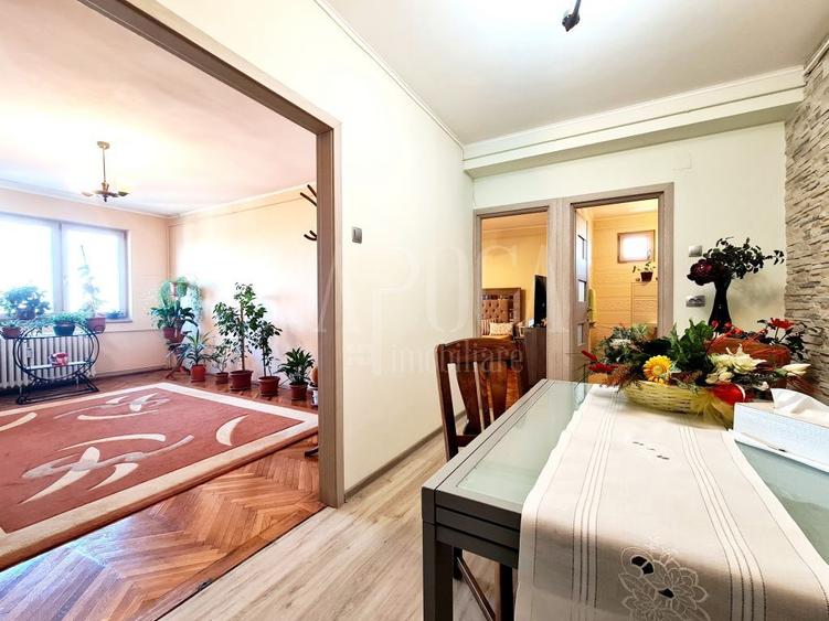 Apartament 3 camere de vanzare in Centru Oradea, Oradea