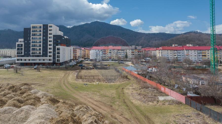 Teren intravilan de vânzare în Noua 900 mp - Comision 0