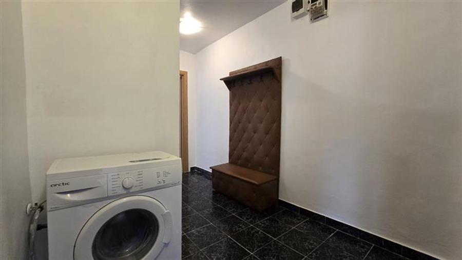Apartament 2 camere etaj intermediar Racadau