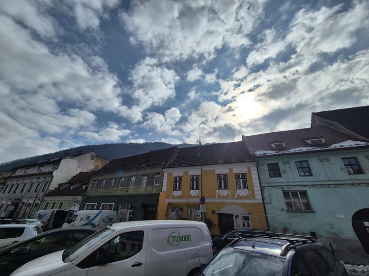 Vanzare apartament 2 camere in casa Centrul Istoric la 2 min de Piata Sfatului