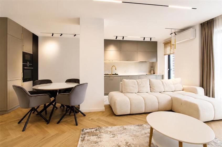 2 Camere Premium | Andrei Muresanu Sud | Terasa spre Apus