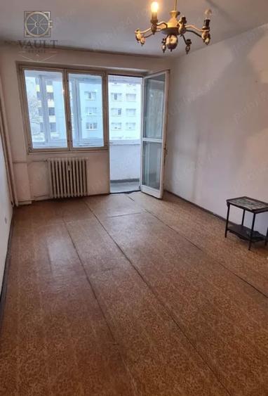 Apartament 3 camere-Decomandat-Bulevardul Lacul Tei