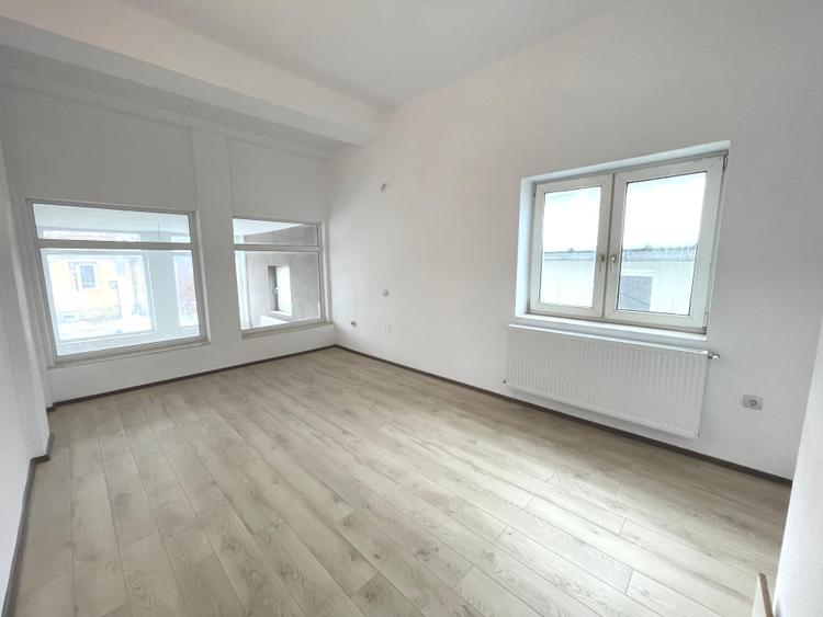 Spațiu comercial de vânzare | 120mp utili | Pianu de Jos | Alba