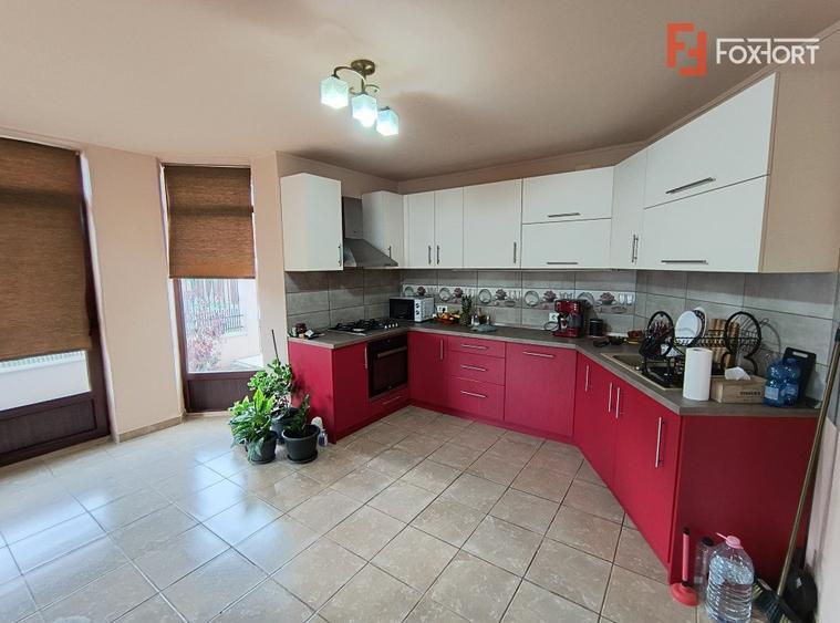 Casa individuala cu 5 camere si teren 601 mp, Zona Chisoda