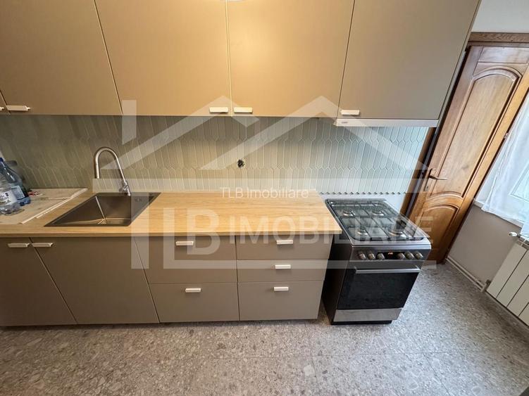 Apartament cu 3 camere, 85 mp, Zona Central - 8